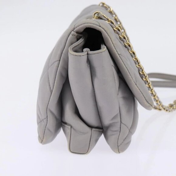 Salvatore Ferragamo Chain Vala Shoulder Bag Leather Gray Gold Auth 147515 - Picture 4 of 16